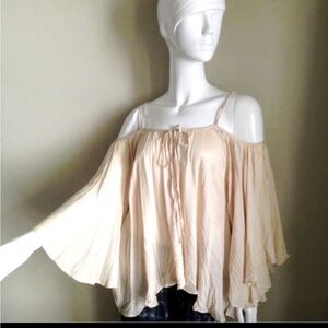 NWOT Boho Layered Cold Shouldered Peasant Top Lightweight Beige -
